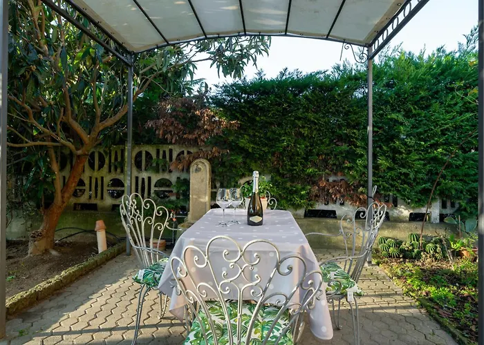Al Torrione By Interhome * Rocca D'Arazzo