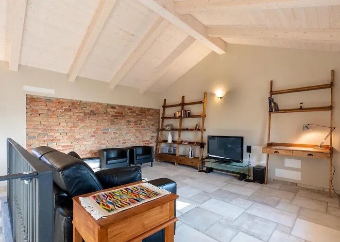Al Torrione By Interhome * Rocca D'Arazzo